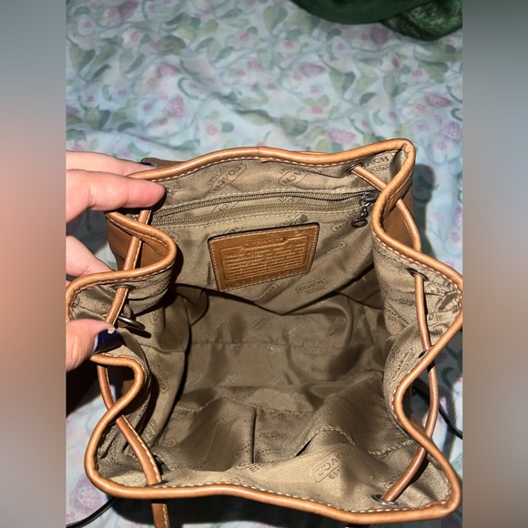 Coach Legacy Backpack - Picture 3 of 7